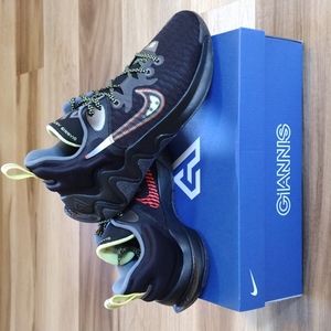 Nike Giannis Immortality